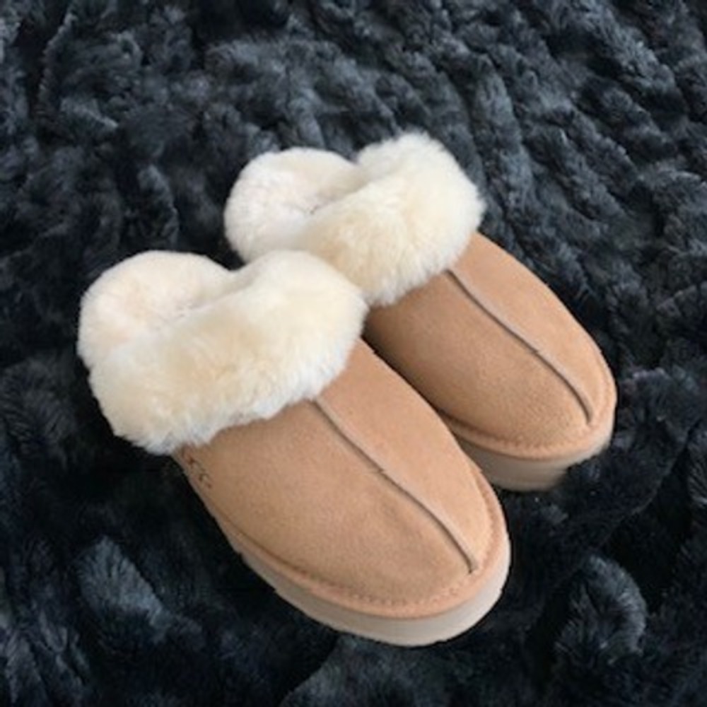 UGG Tazz II Platform Slippers Sand Suede Sheepskin Mules 1174471 Womens 6